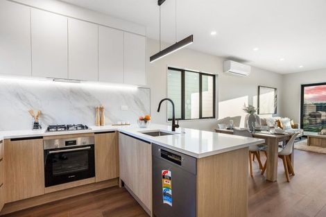 Photo of property in 10 Greenbrier Street, Westgate, 0814