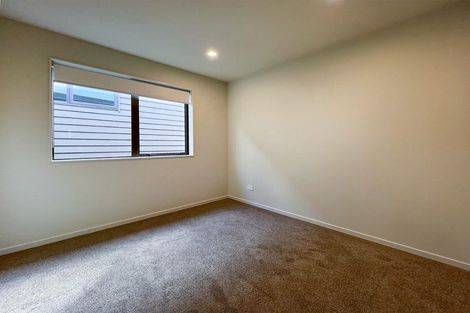 Photo of property in 46c Tiroroa Avenue, Te Atatu South, Auckland, 0610