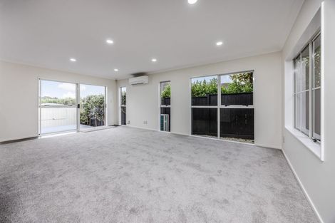 Photo of property in 10 Savina Court, Flat Bush, Auckland, 2019