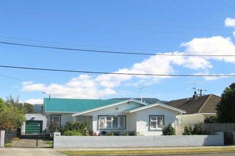 Photo of property in 2 Melrose Street, Wallaceville, Upper Hutt, 5018