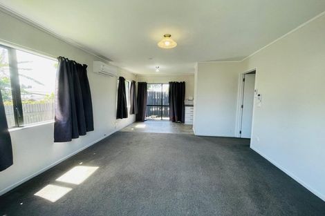 Photo of property in 471 Massey Road, Mangere East, Auckland, 2024