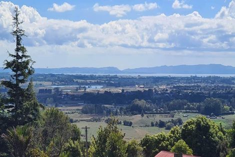 Photo of property in 46 Harry Dreadon Road, Opaheke, Papakura, 2584