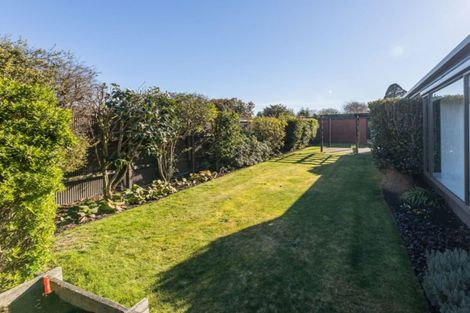 Photo of property in 45 Munro Street, Redwood, Christchurch, 8051