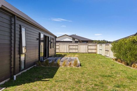 Photo of property in 38 Wai Terrace, Wharewaka, Taupo, 3330