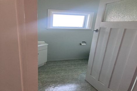 Photo of property in 10 George Street, Lower Vogeltown, New Plymouth, 4310