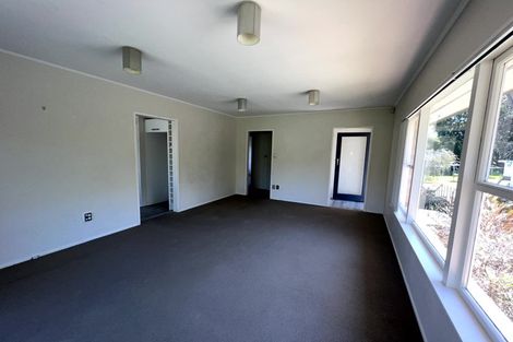 Photo of property in 1/9 Sudan Avenue, Milford, Auckland, 0620