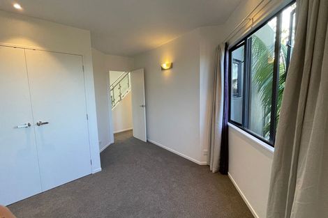 Photo of property in 1/41 High Road, Glenfield, Auckland, 0629