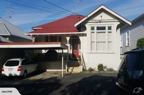 Photo of property in 14 Shoal Bay Road, Devonport, Auckland, 0624