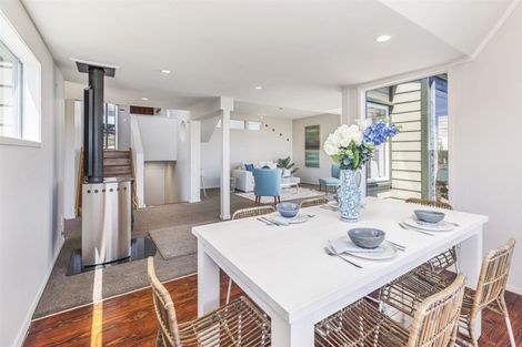 Photo of property in 13 Ettrick Grove, Papakowhai, Porirua, 5024