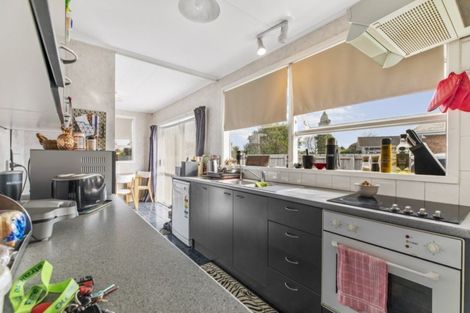 Photo of property in 6 Lugton Street, Nawton, Hamilton, 3200