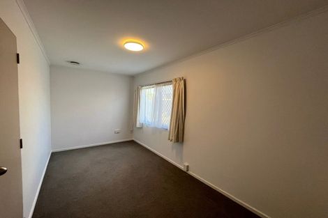 Photo of property in 2/16 Nogat Avenue, Papatoetoe, Auckland, 2024