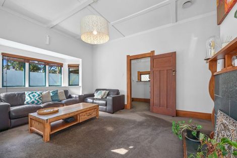 Photo of property in 1/305 Lake Road, Hauraki, Auckland, 0622