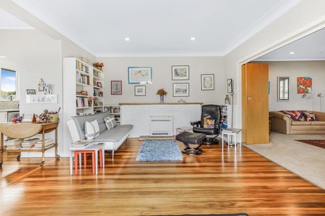 Photo of property in 15 Kelvin Place, Hamilton East, Hamilton, 3216