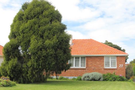 Photo of property in 27 Hadfield Crescent, College Estate, Whanganui, 4500