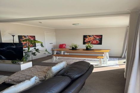 Photo of property in 29 Eskdale Road, Papakowhai, Porirua, 5024