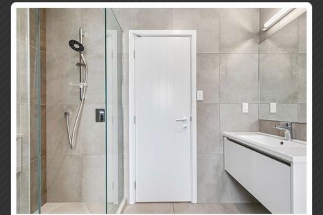 Photo of property in 8 Waihanga Way, Bucklands Beach, Auckland, 2014