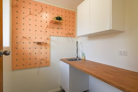 Photo of property in 28 Utuhina Road, Springfield, Rotorua, 3015