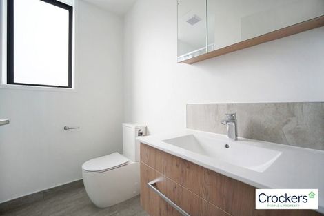 Photo of property in 3/10 Treasure Lane, Te Atatu South, Auckland, 0610