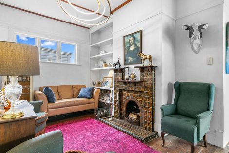 Photo of property in 165 Cambridge Street, Levin, 5510