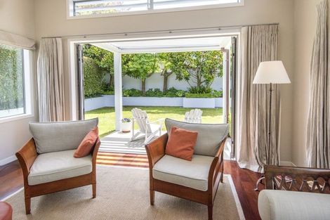 Photo of property in 22 Park Avenue, Takapuna, Auckland, 0622