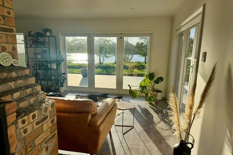 Photo of property in 144 Great South Road, Huntly, 3700