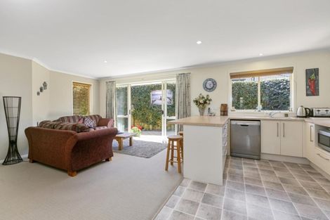 Photo of property in 32 Rosella Drive, Welcome Bay, Tauranga, 3112