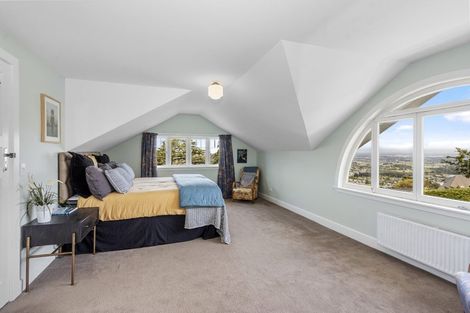 Photo of property in 119 Dyers Pass Road, Cashmere, Christchurch, 8022