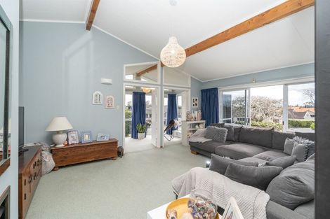 Photo of property in 61 Saint Andrews Terrace, St Andrews, Hamilton, 3200