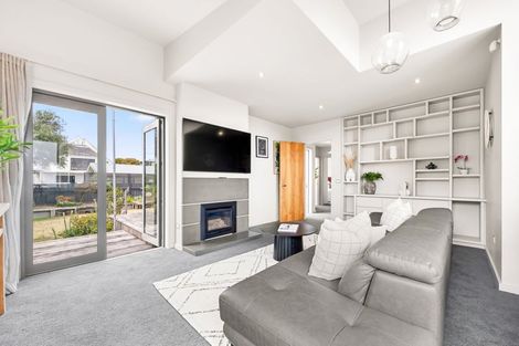 Photo of property in 88 Marine Parade, Paraparaumu Beach, Paraparaumu, 5032