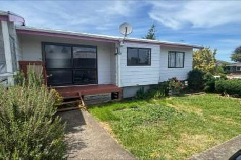 Photo of property in 76 Treadwell Street, Springvale, Whanganui, 4501