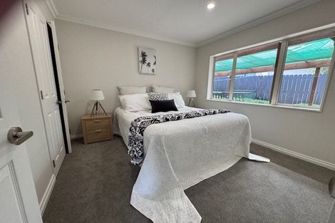 Photo of property in 34 Franshell Crescent, East Tamaki, Auckland, 2013