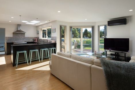 Photo of property in 6 Cooper Street, Wairau Valley, Blenheim, 7271