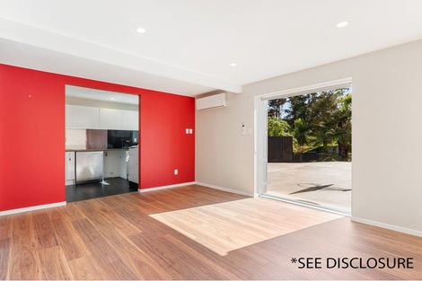 Photo of property in 18 Grassmere Road, Henderson Valley, Auckland, 0612