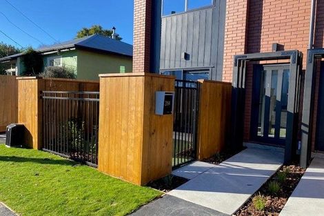 Photo of property in 2/64 Longfellow Street, Sydenham, Christchurch, 8023