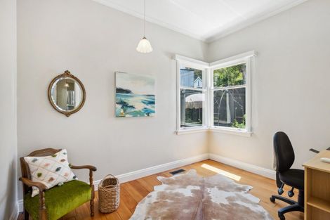 Photo of property in 11a Stowe Hill, Thorndon, Wellington, 6011