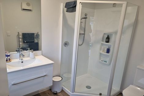 Photo of property in 1 Perendale Road, Jacks Point, 9371