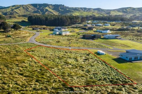 Photo of property in 3 Reefview Way, Flat Point, 5883