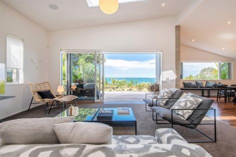 Photo of property in 98 Clovelly Road, Bucklands Beach, Auckland, 2012