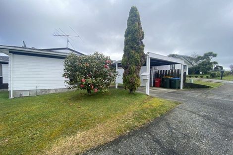 Photo of property in 112 Leeward Drive, Whitby, Porirua, 5024