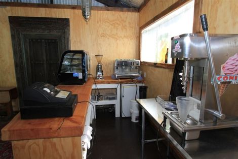 Photo of property in 6676 Christchurch Akaroa Road, Takamatua, Akaroa, 7581