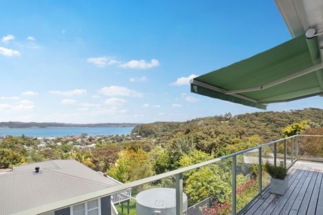 Photo of property in 37 Oneroa Road, Russell, 0202