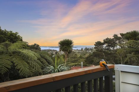 Photo of property in 324 Titirangi Road, Titirangi, Auckland, 0604