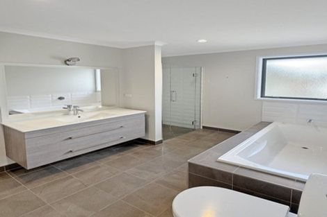 Photo of property in 9 Maple Lane, Huapai, Kumeu, 0810