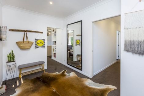 Photo of property in 54 Whitemans Road, Silverstream, Upper Hutt, 5019