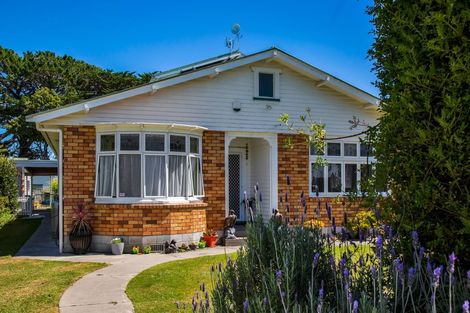 Photo of property in 21 Johnston Street, Brixton, Waitara, 4382