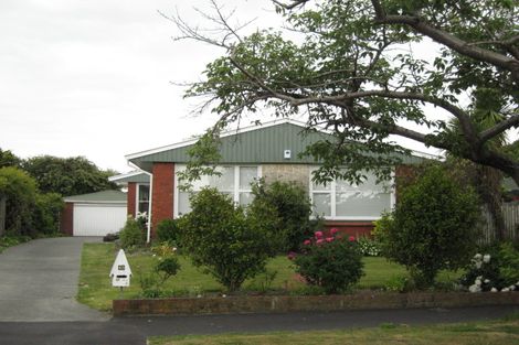 Photo of property in 48 Whitby Street, Burnside, Christchurch, 8053