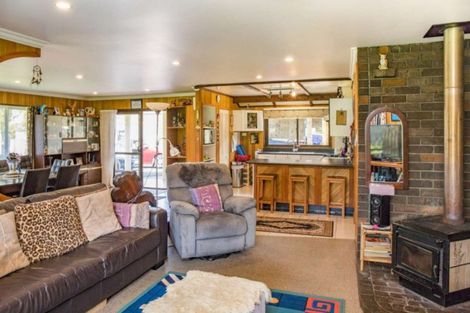 Photo of property in 617 Owhiwa Road, Parua Bay, Onerahi, 0192