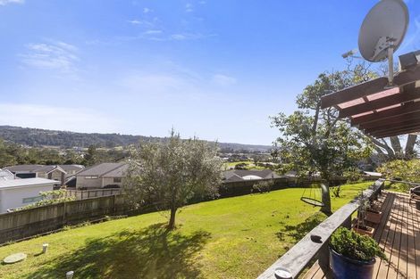 Photo of property in 100 Schnapper Rock Road, Schnapper Rock, Auckland, 0632