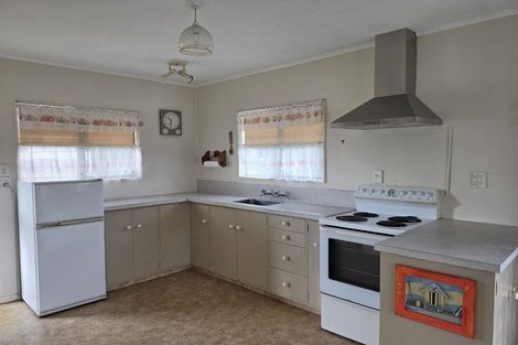 Photo of property in 150 Cornfoot Street, Castlecliff, Whanganui, 4501