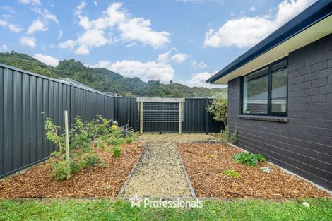 Photo of property in 113 Mawai Hakona Drive, Wallaceville, Upper Hutt, 5018
